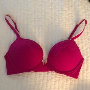 Body By Victoria Push Up 32D